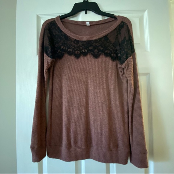 Mauve Long Sleeve Lightweight Sweater w/ Lace Detail - Picture 5 of 8